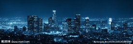 城市宽幅夜景
