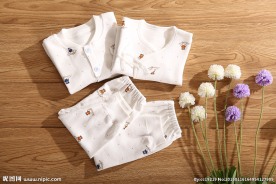 婴儿内衣服饰 静物摄影