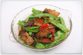 荷兰豆炒腊肉