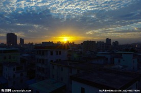 东方晨光