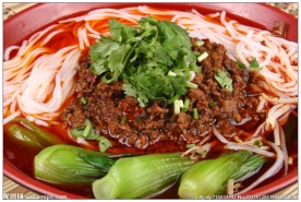 酱肉米线云南美食园