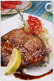 味噌烤深海鱼配炒饭喜好烧