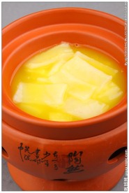 浓汤鱼唇