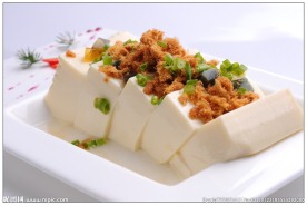 香葱肉松拌豆腐