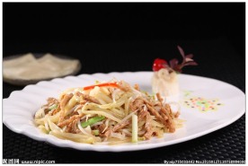 脆酸菜炒肉饼