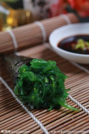 海草手卷寿司