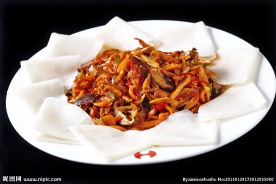 烙馍卷河蚌肉
