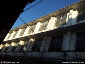 白色建筑