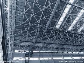 江河多支点起重机