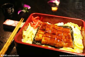 鳗鱼盖饭