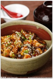 香菇鸡肉饭