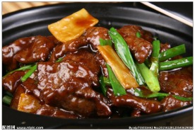 姜葱牛肉煲