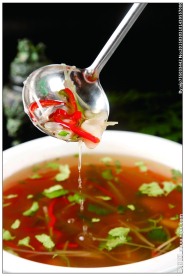 酸辣乌鱼蛋汤