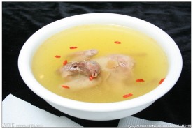 天麻乳鸽汤