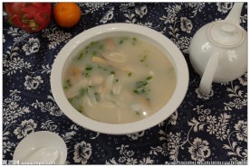 野山菌菇汤