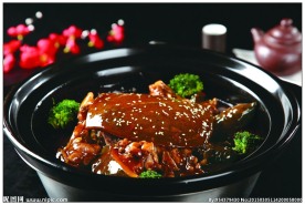 甲鱼土鸡煲