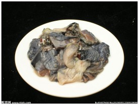 瓦罐煲乌鸡