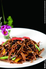 茶树菇炒鳝丝