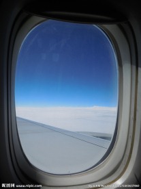 飞机窗外的天空