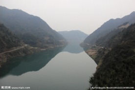 山河
