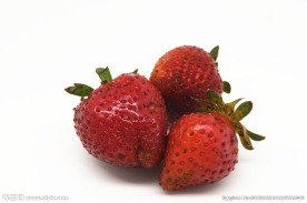 三颗草莓