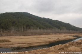 冬天的河道