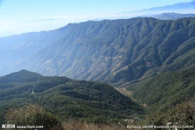 鸡足山