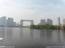 河边高楼 高楼图片