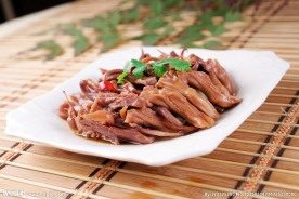 卤鸭舌