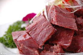 大块牛肉