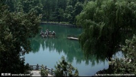 水面