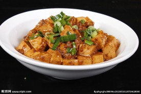 青蒜肉末烧豆腐