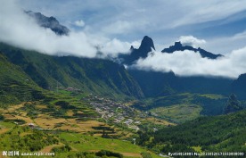 扎尕那山