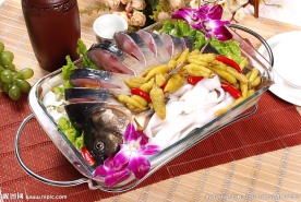 风味浇汁鱼