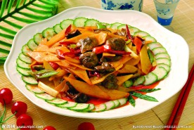 黄蘑土豆片