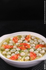 香菜丸子炖豆筋