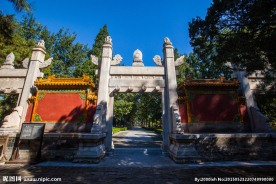 十三陵 神道