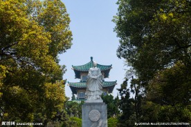 东湖风景区 屈原雕像