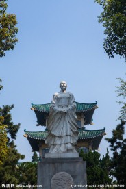 东湖风景区 屈原雕像