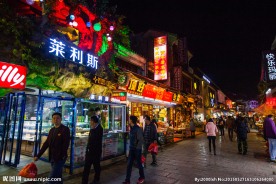 阳朔西街