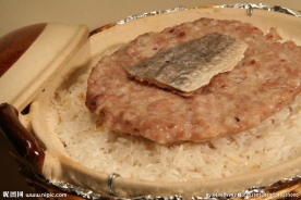 咸鱼肉饼饭