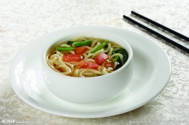 热汤面