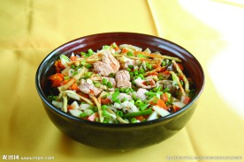 石锅鸡肉面