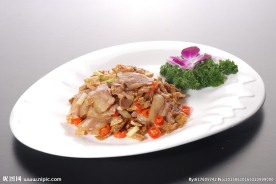 白辣椒炒风吹肉