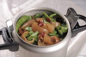压锅肉皮焖豆角