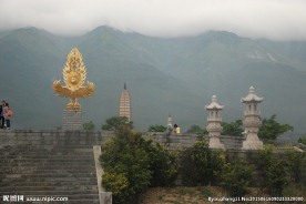 三塔寺