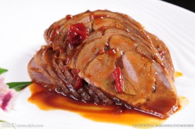 酱汁牛肉