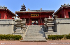 马亓山   深山古寺