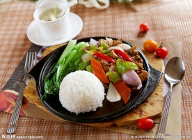 铁板田鸡饭