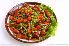 肉皮炒豆